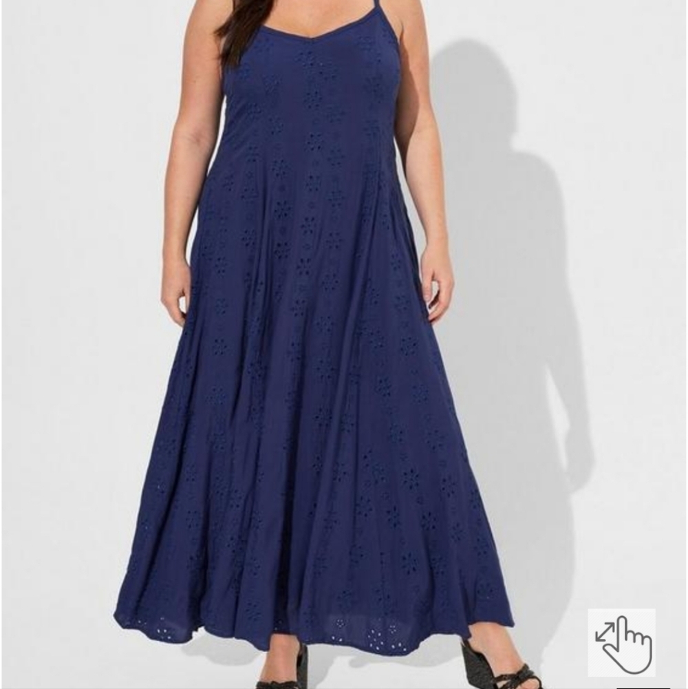 🆕️💙 1X MAXI CHALLIS EMBROIDERED TRAPEZE DRESS💙